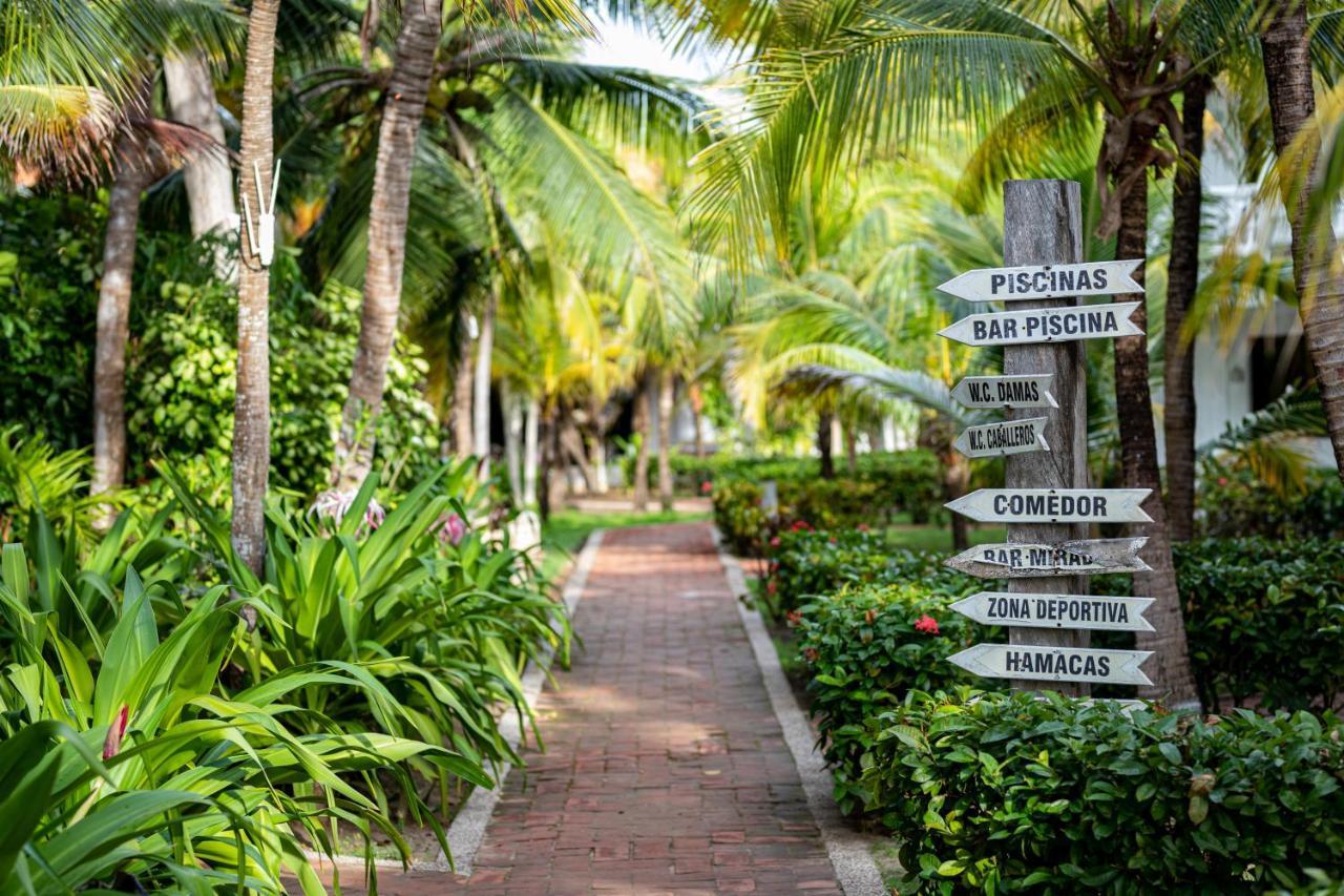 Hotel Cocoliso Island Resort Isla Grande  Esterno foto