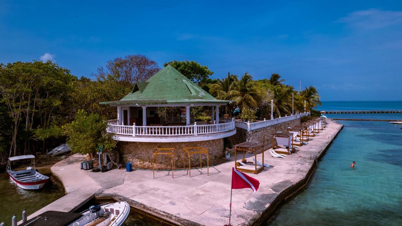 Hotel Cocoliso Island Resort Isla Grande  Esterno foto